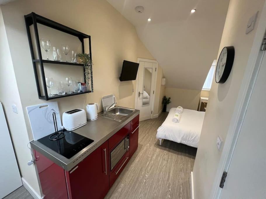6 Studio Flat, 50M To Airbus Bristol Eksteriør bilde